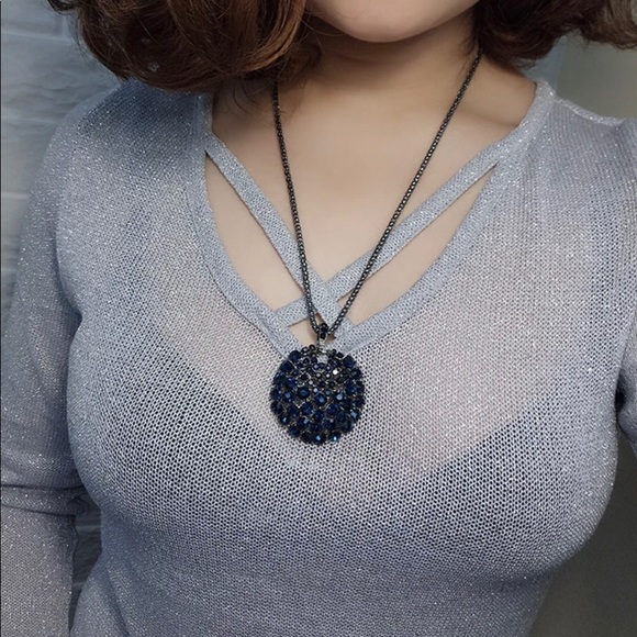 Women's Green Pendant Necklace - Picture 5 of 6